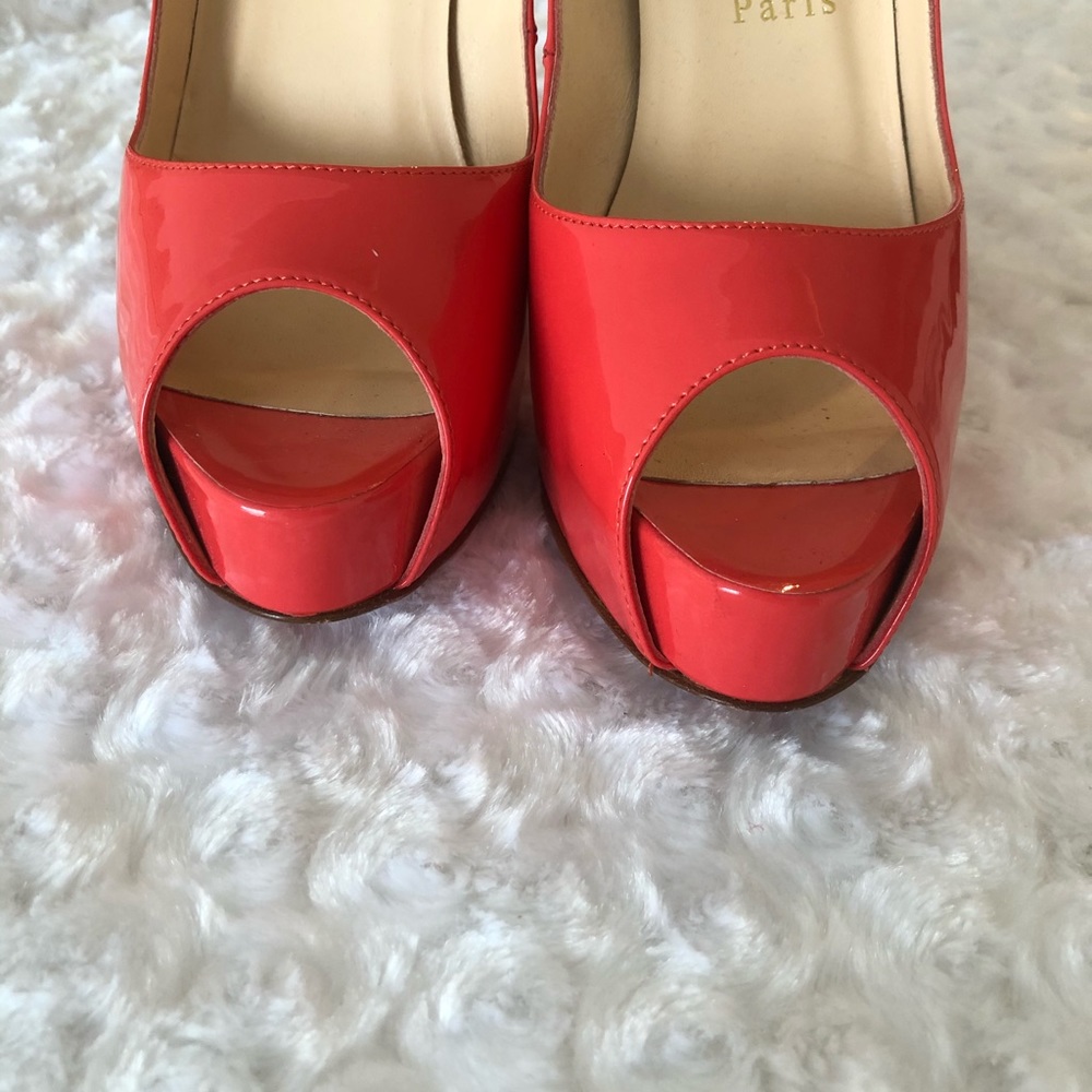 Authentic Guaranteed Christian Louboutin size 38